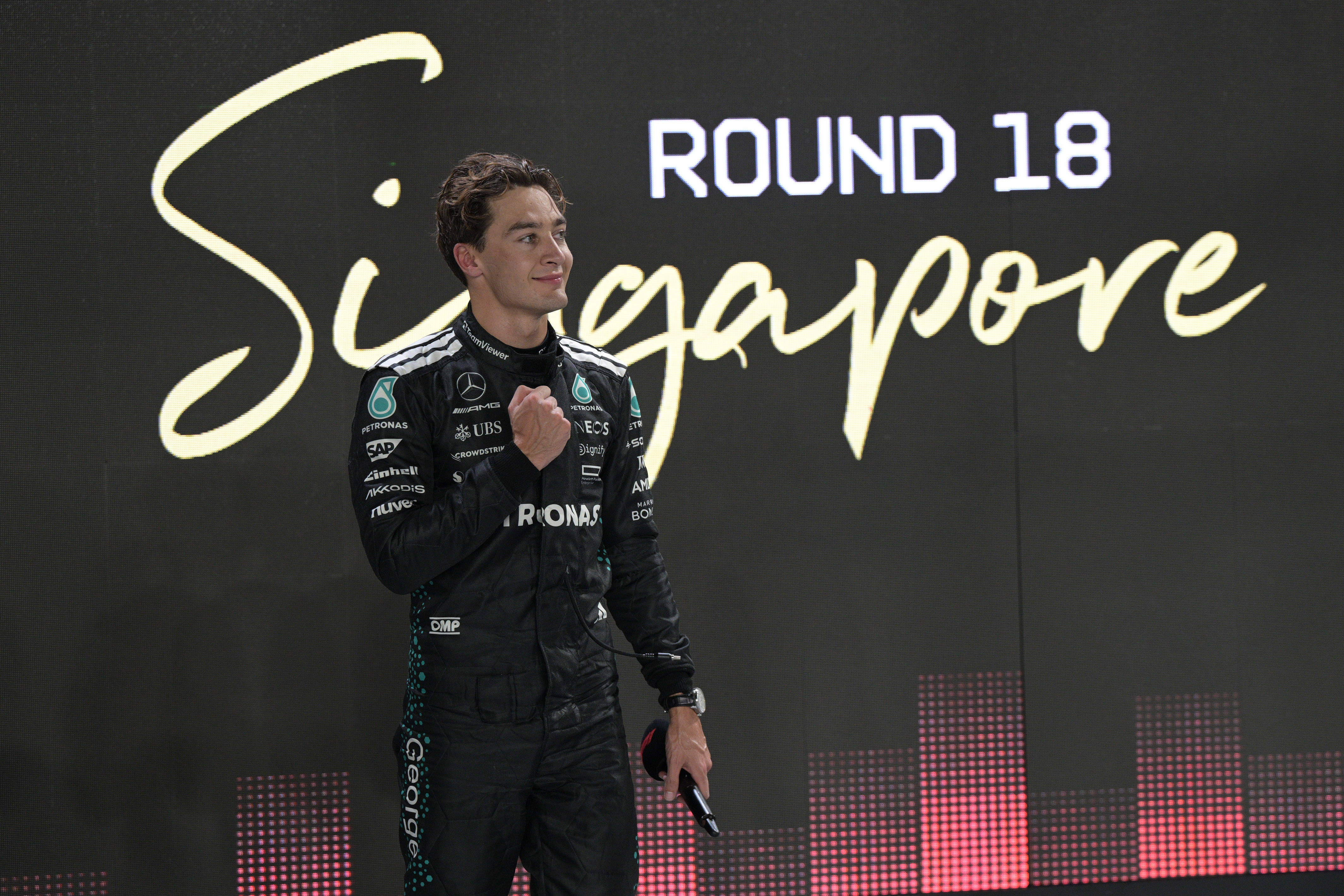 爱游戏入口-梅赛德斯险胜阿斯顿马丁，拉塞尔惊艳四座