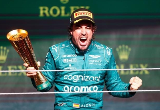 爱游戏大厅-雷诺车队险胜威廉姆斯,阿隆索惊艳四座